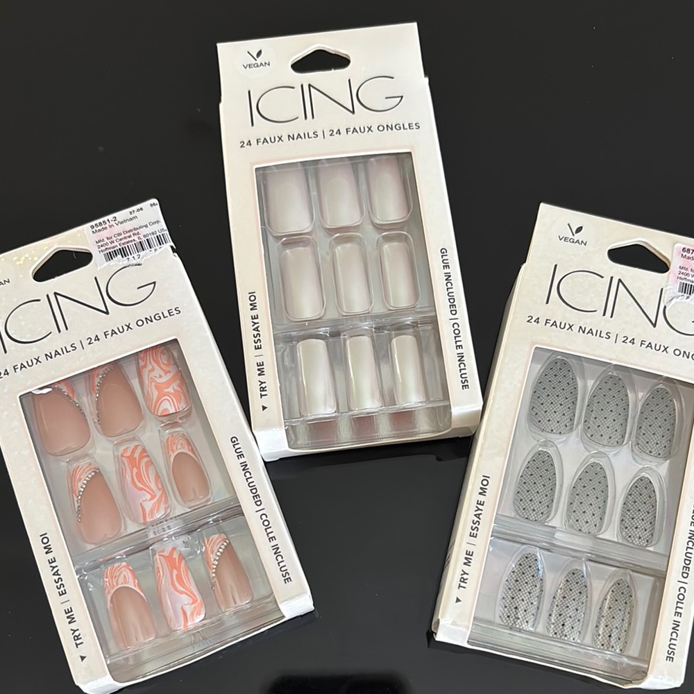 Icing Vegan bundle of 3 boxes- 24 Faux Nails Set